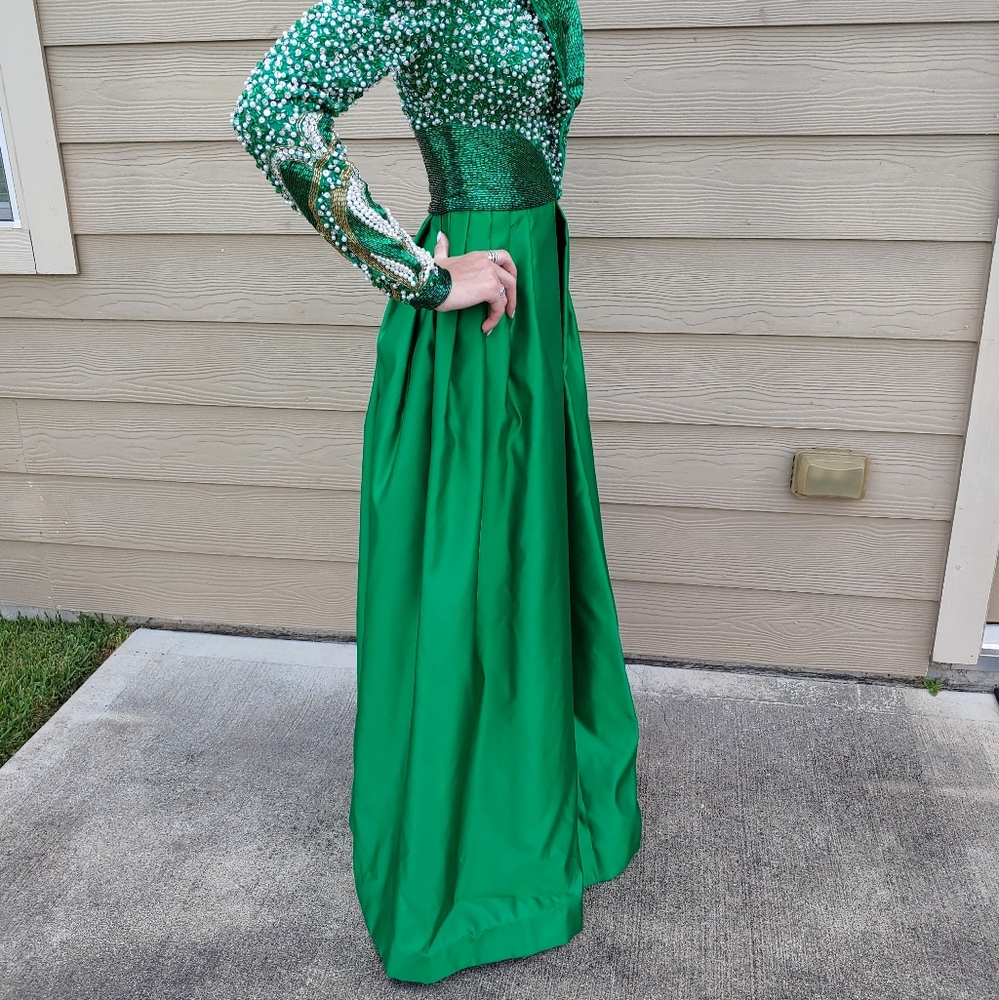 Stephen Yearick Emerald Green Gown Size 2 - Picture 10 of 16